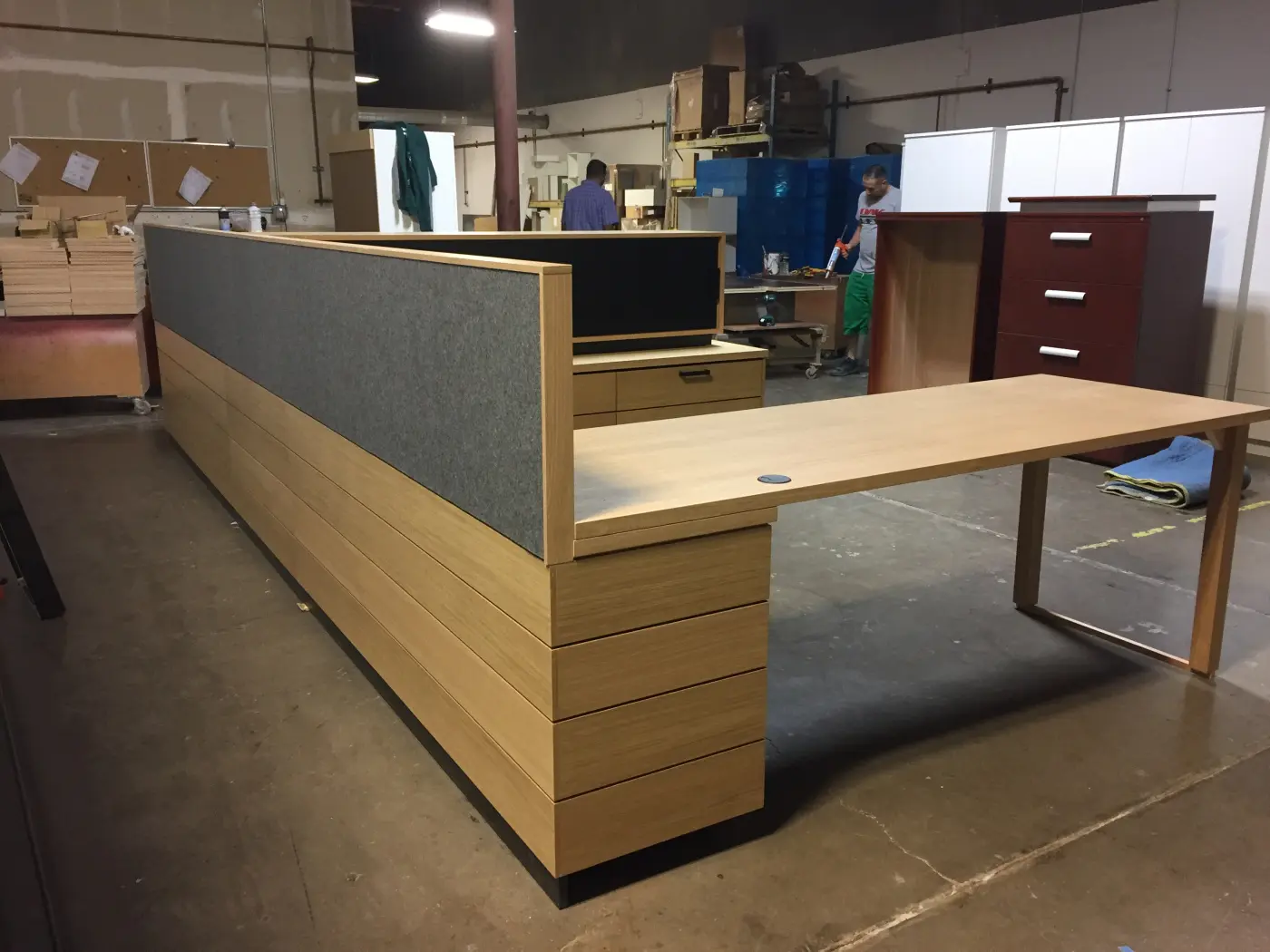 ticket-force-rift-oak-desking-3